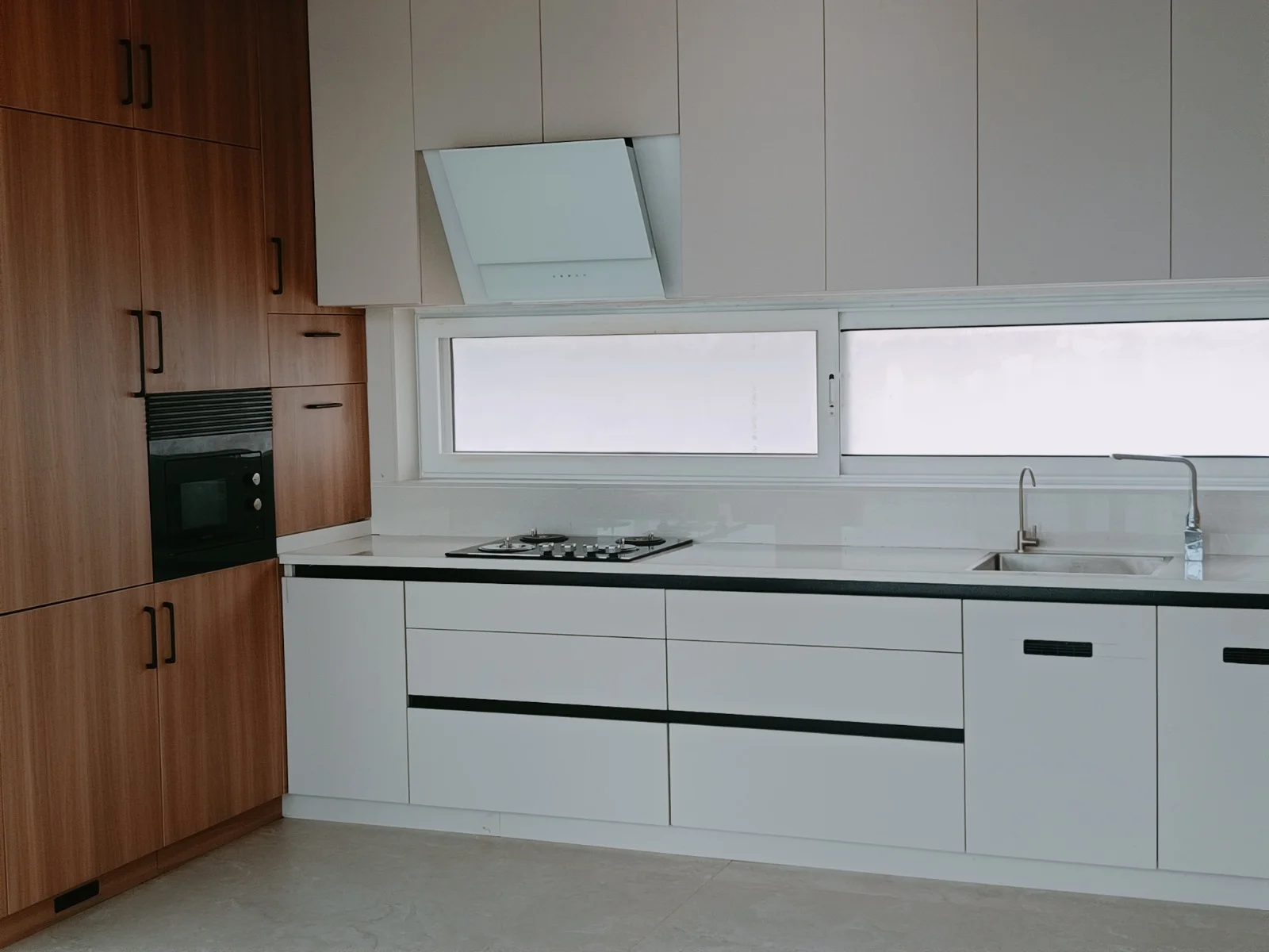 Custom vanity unit design for bathroom